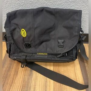 Timbuk2 Classic Padded Laptop Messenger Commuter Crossbody Black Bag Large